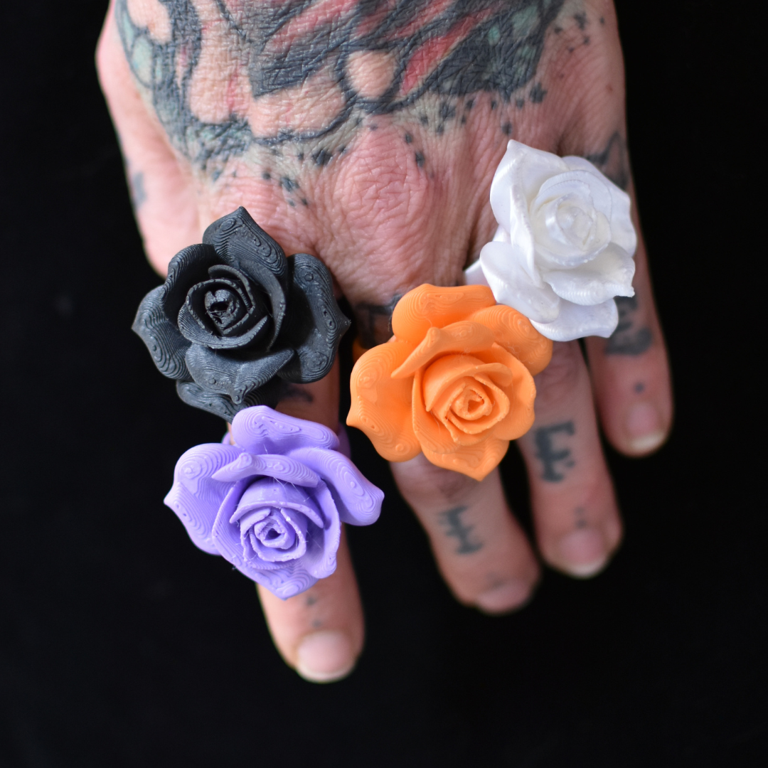 Rose-sormus